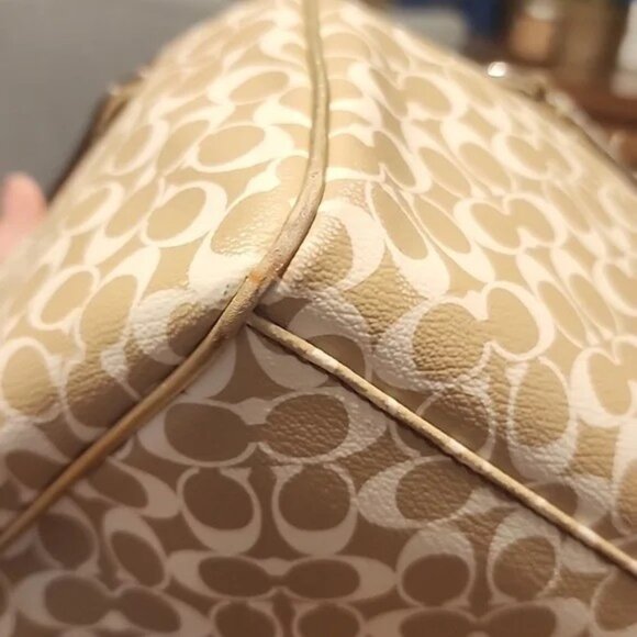 COACH CHELSEA HERITAGE IVORY TAN AND METALLIC GOLD - Picture 10 of 16